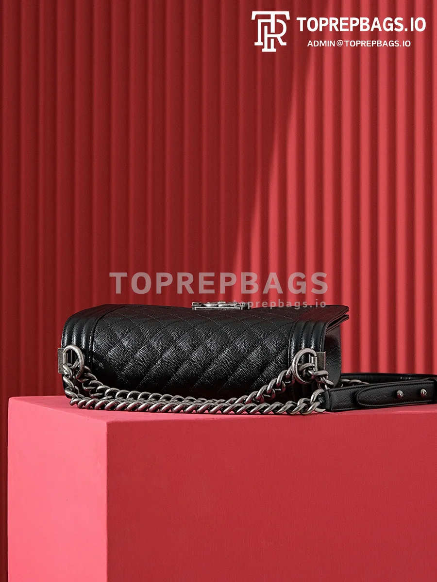 i1690444067_4084_5 Chanel Le Boy Medium in Black