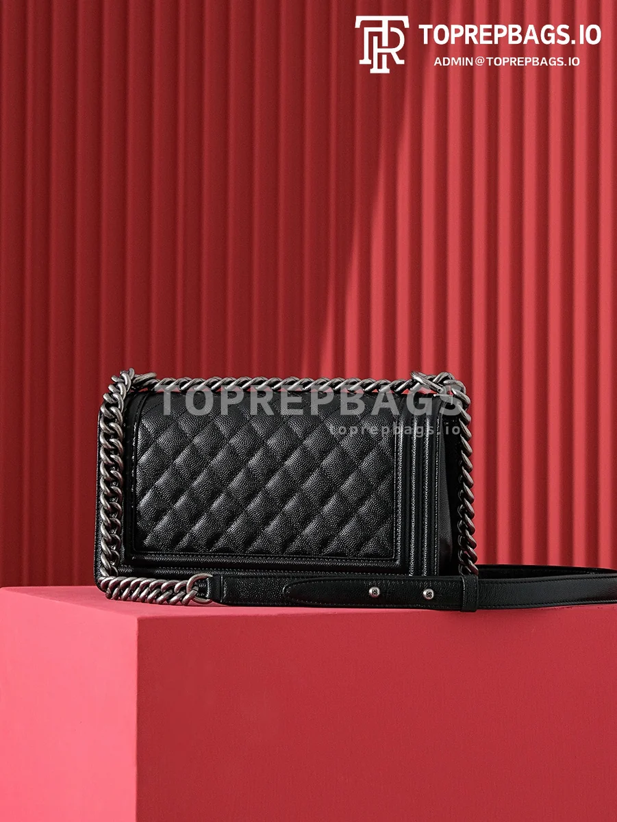 i1690444067_9119_3 Chanel Le Boy Medium in Black