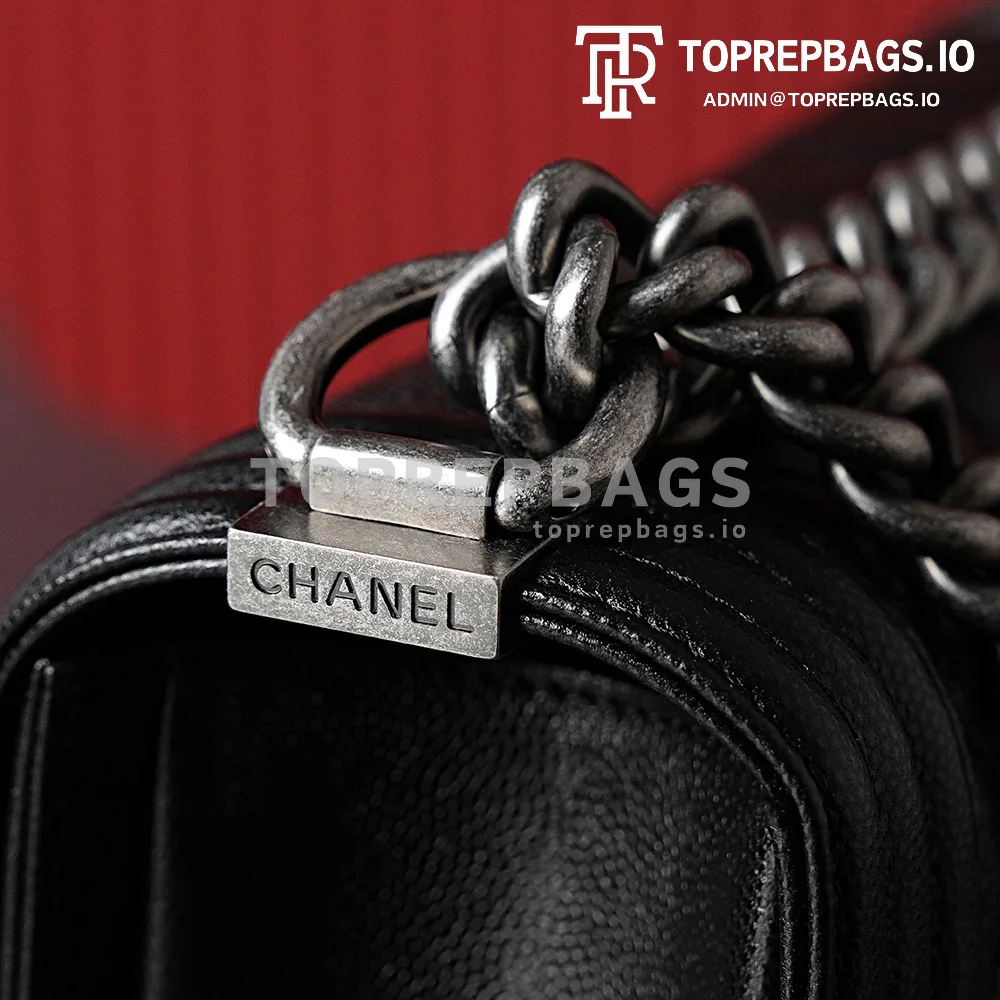 i1690444166_1887_1 Chanel Le Boy Medium in Black