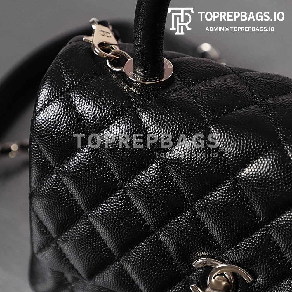 i1690964034_3914_0 Chanel Coco Handle in Black