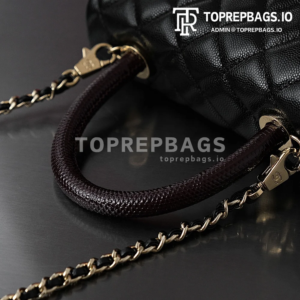 i1690967437_206_5 Chanel Coco Handle in Black