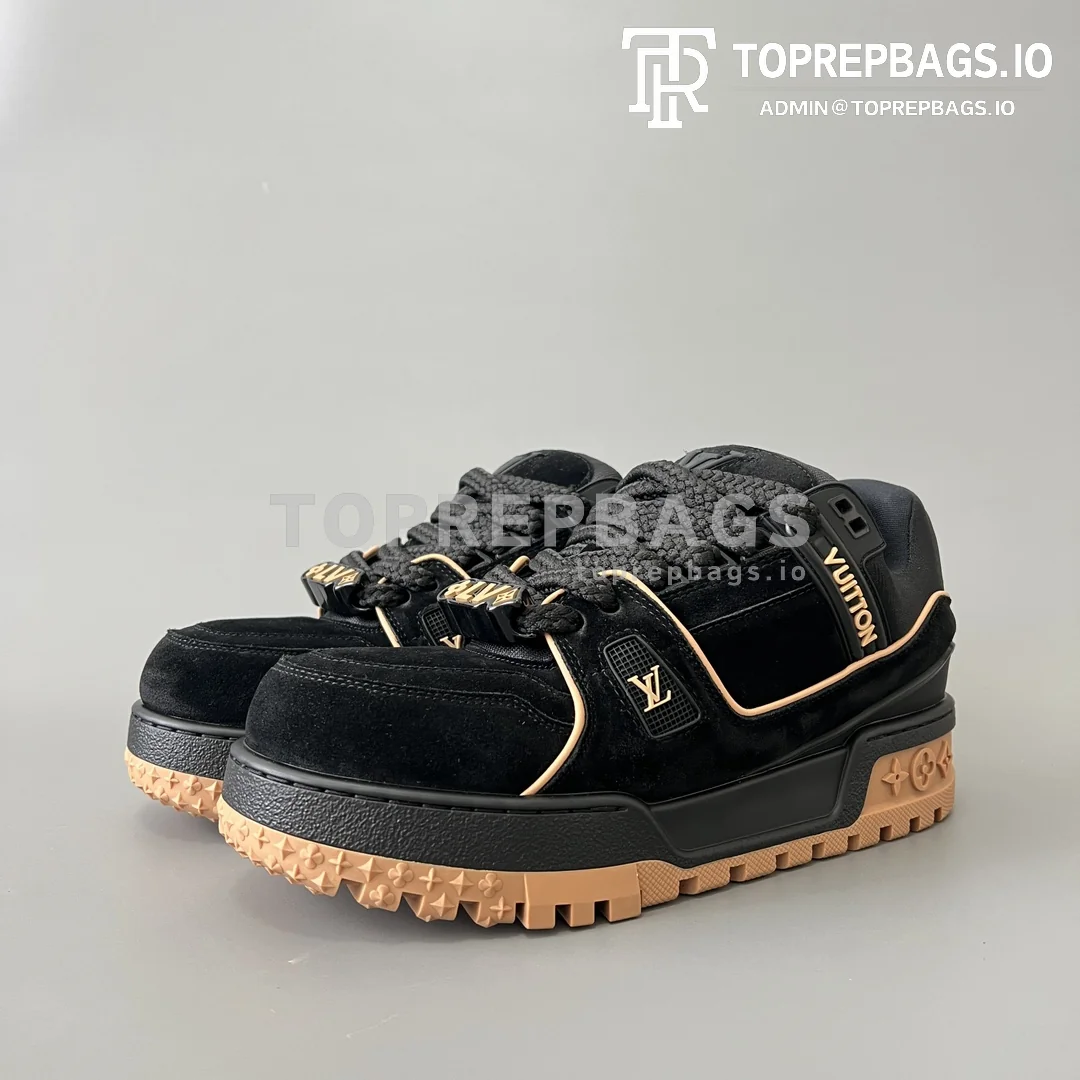 i1691297875_3030_0 Louis Vuitton in Black