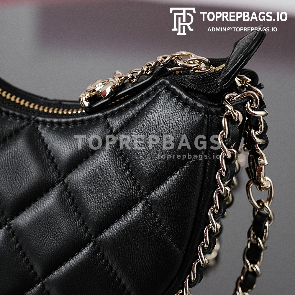 i1692700819_2730_0 Chanel Handbag in Black