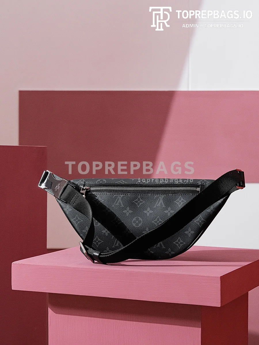 i1693820677_5952_7 Louis Vuitton Discovery Bumbag Small in Black