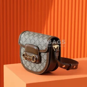 Gucci 1955 Horsebit Saddle in Beige