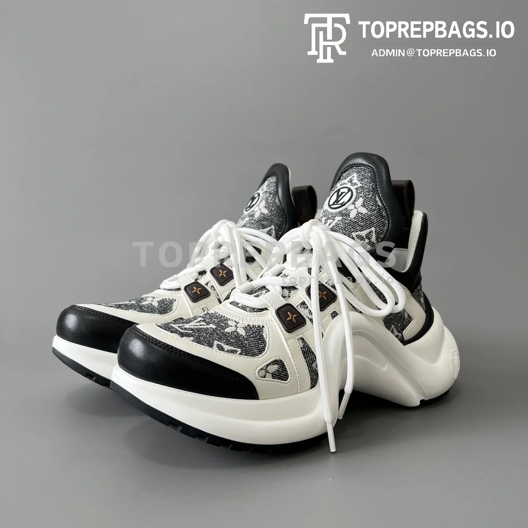 i1694285790_3065_0 Louis Vuitton Archlight in White