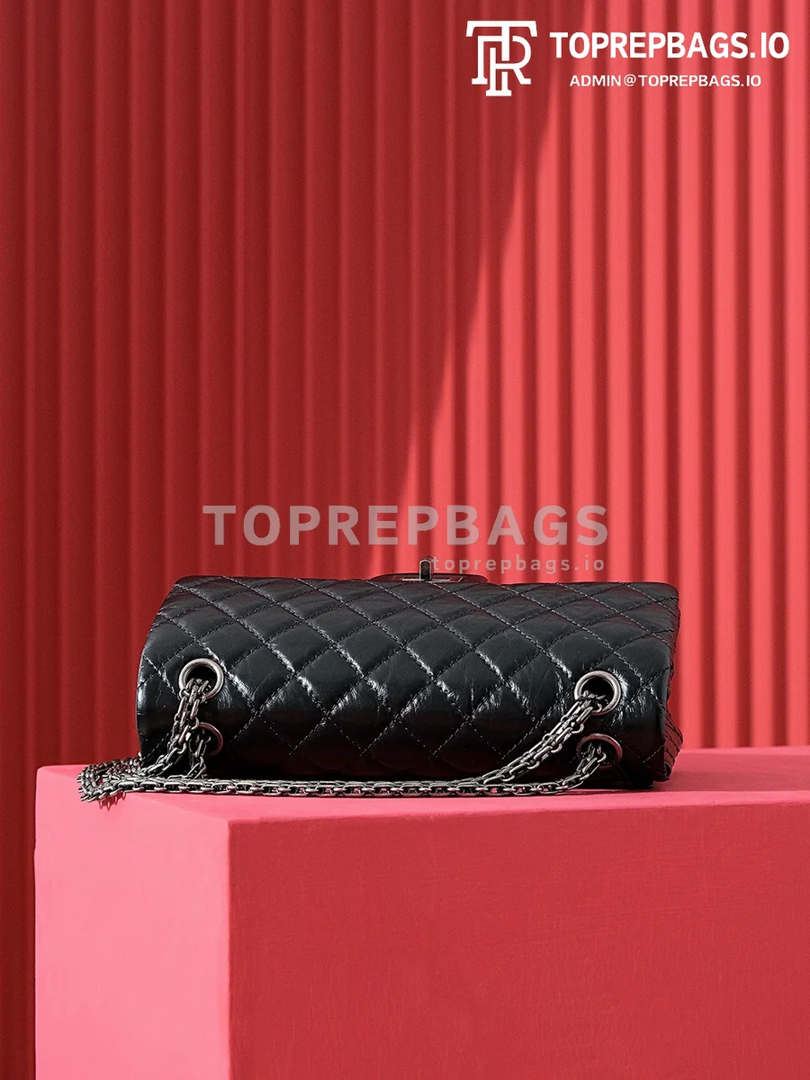 i1695895014_5352_5 Chanel 2.55 in Black