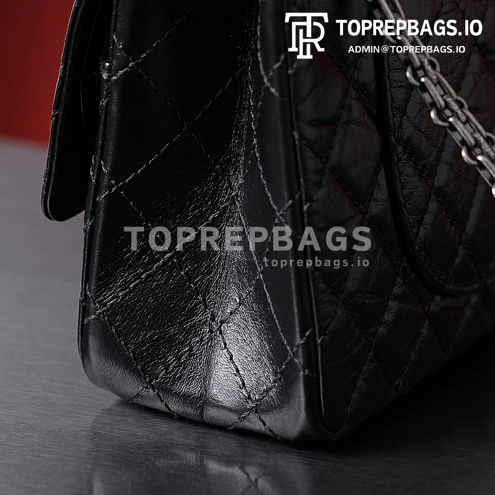 i1695895073_1466_2 Chanel 2.55 in Black