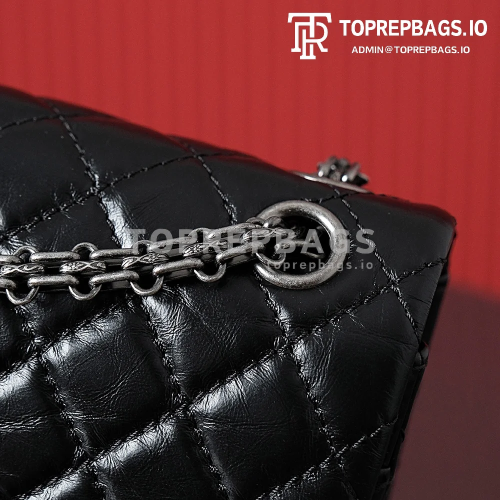 i1695895073_9677_3 Chanel 2.55 in Black
