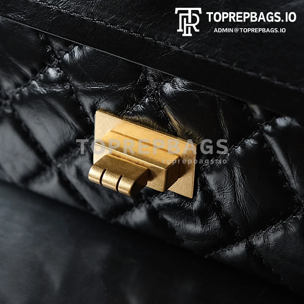 i1695895278_9748_4 Chanel 2.55 in Black