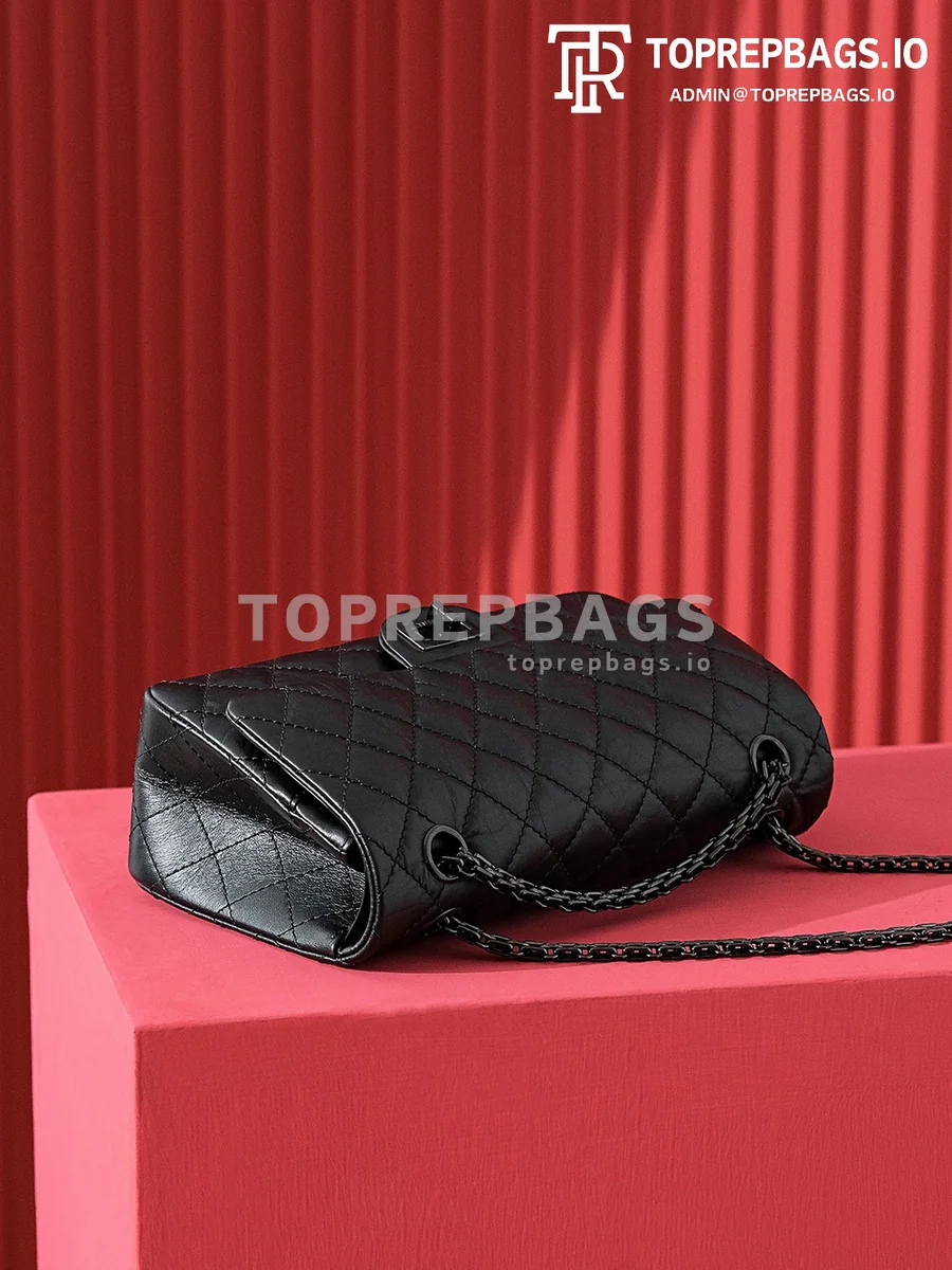 i1695895386_4102_6 Chanel 2.55 in Black