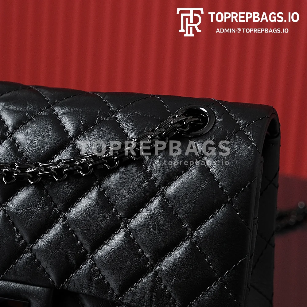 i1695895429_2859_0 Chanel 2.55 in Black