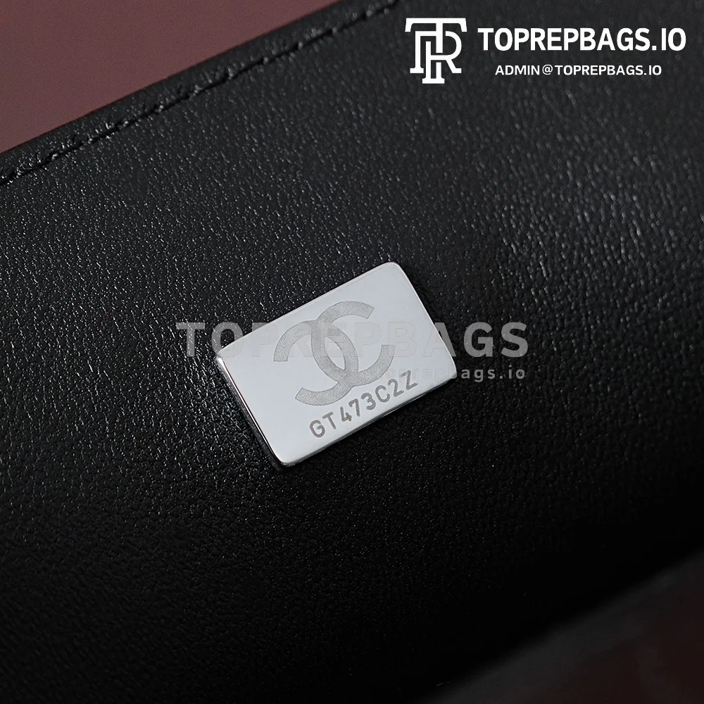 i1695895429_3970_7 Chanel 2.55 in Black