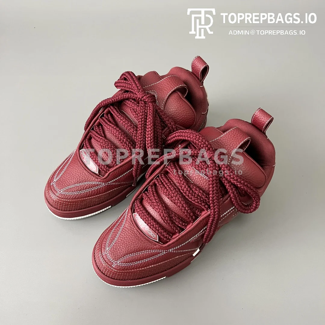 i1696786180_9537_7 Louis Vuitton in Burgundy