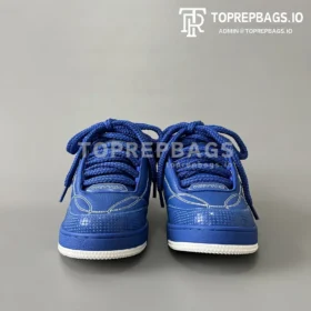 Louis Vuitton in Blue