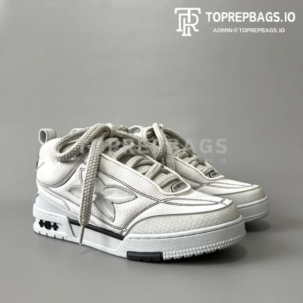 i1696786242_7721_2 Louis Vuitton in Grey
