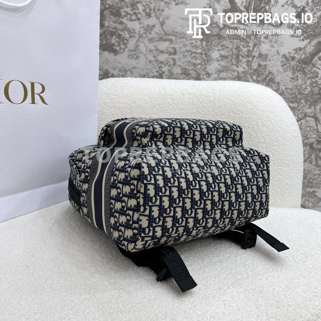 i1699770330_4382_3 Dior DiorTravel in Blue