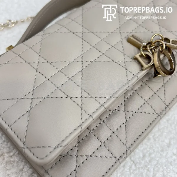 i1702634991_1911_5 Dior Miss Dior in Taupe