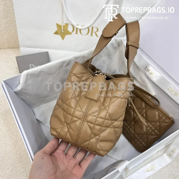i1703061177_8182_0-4 Dior Toujours Small in Beige