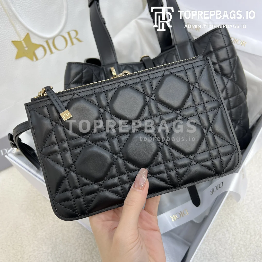 i1703301820_5083_0-1 Dior Toujours Medium in Black