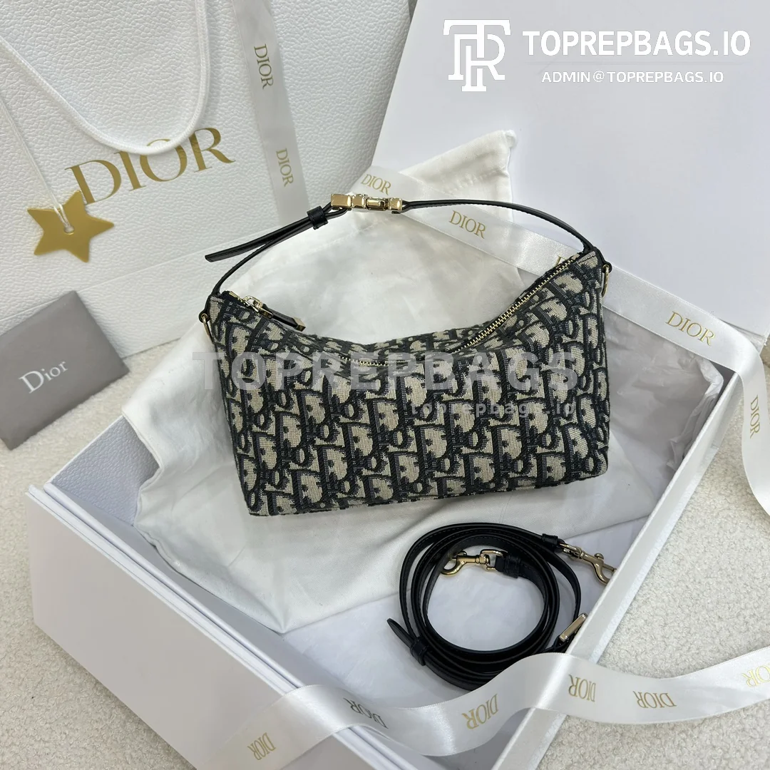 i1706607886_2464_3 Dior Nomad in Blue