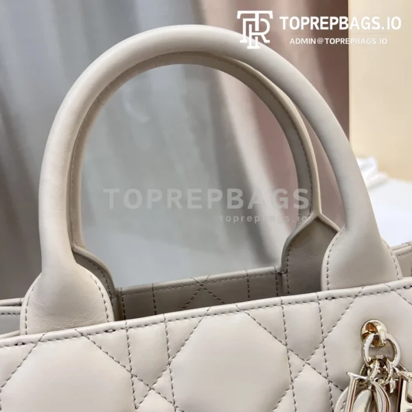 i1706983109_3916_7 Dior Lady Dior in Beige