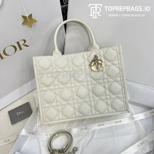 i1707013748_4033_6 Dior Lady Dior in White