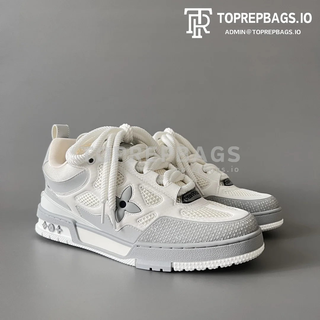 i1719415122_8753_6 Louis Vuitton in White