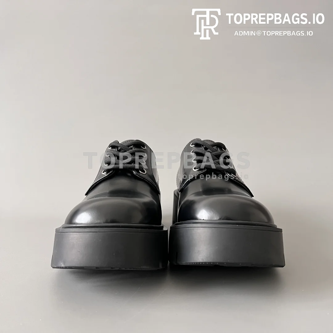 Prada Monolith in Black
