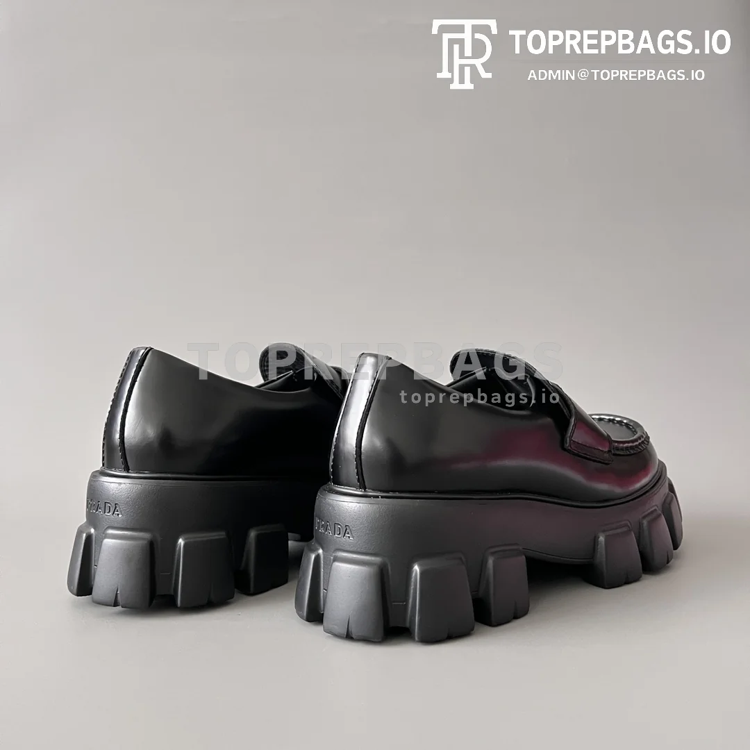 i1734002721_1405_3 Prada Monolith in Black