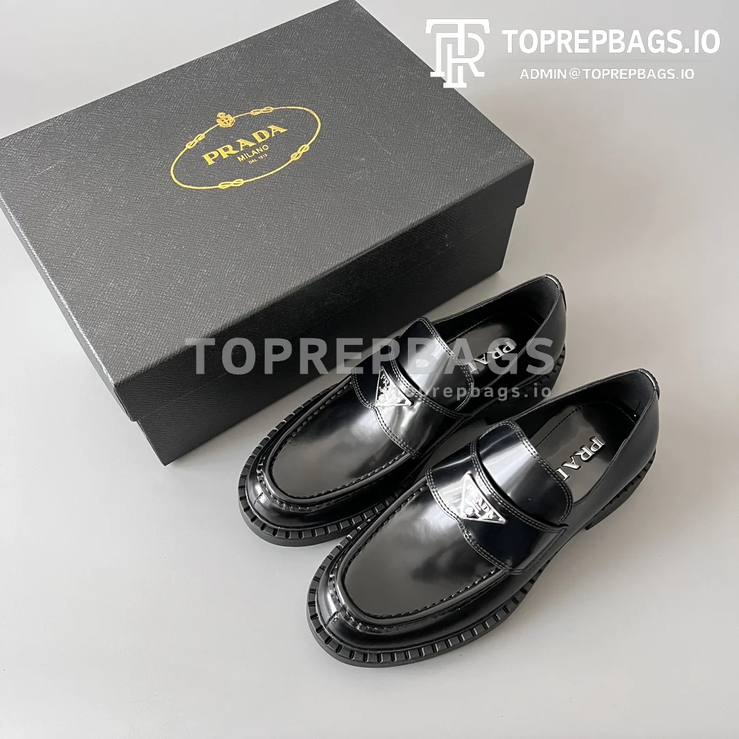 i1734004872_2474_6 Prada Monolith in Black
