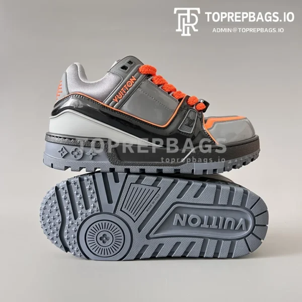 i1734078894_5051_4 Louis Vuitton in Grey