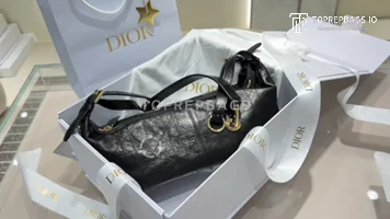 i1739958977002_473_0_0 Dior D-Journey Medium Hobo in Black