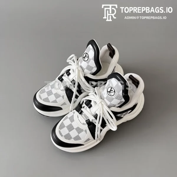 i1744897414224_3255_0_7 Louis Vuitton Archlight in White