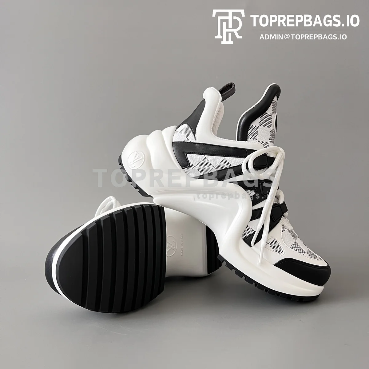 i1744897415058_3103_0_6 Louis Vuitton Archlight in White