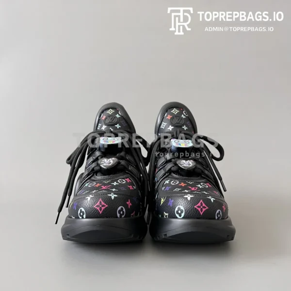 i1744897831848_8263_0_1 Louis Vuitton Archlight in Black