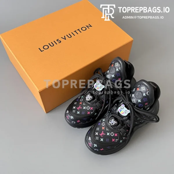 i1744897832534_9691_0_8 Louis Vuitton Archlight in Black