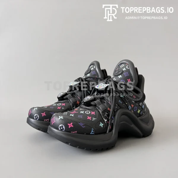 i1744897832601_5743_0_0 Louis Vuitton Archlight in Black