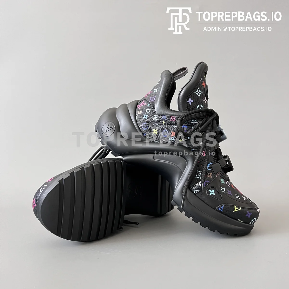 i1744897832650_5274_0_6 Louis Vuitton Archlight in Black