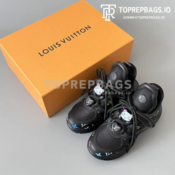 i1744897858945_4866_0_8 Louis Vuitton Archlight in Black