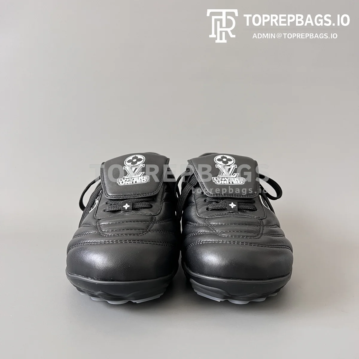 i1744900539735_3768_0_1 Louis Vuitton Footprint Soccer in Black