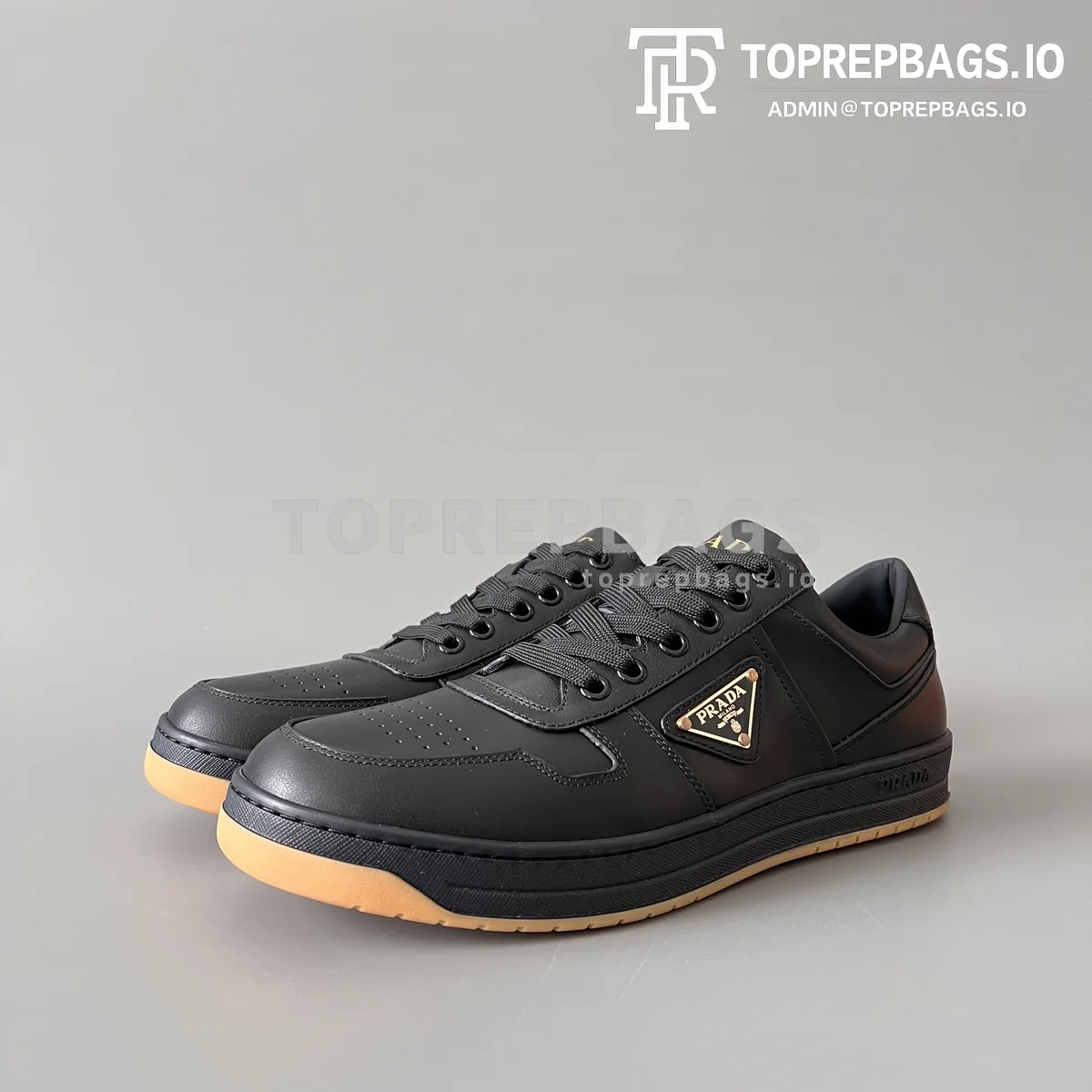 i1744951466860_5053_0_0 Prada New Avenue in Black