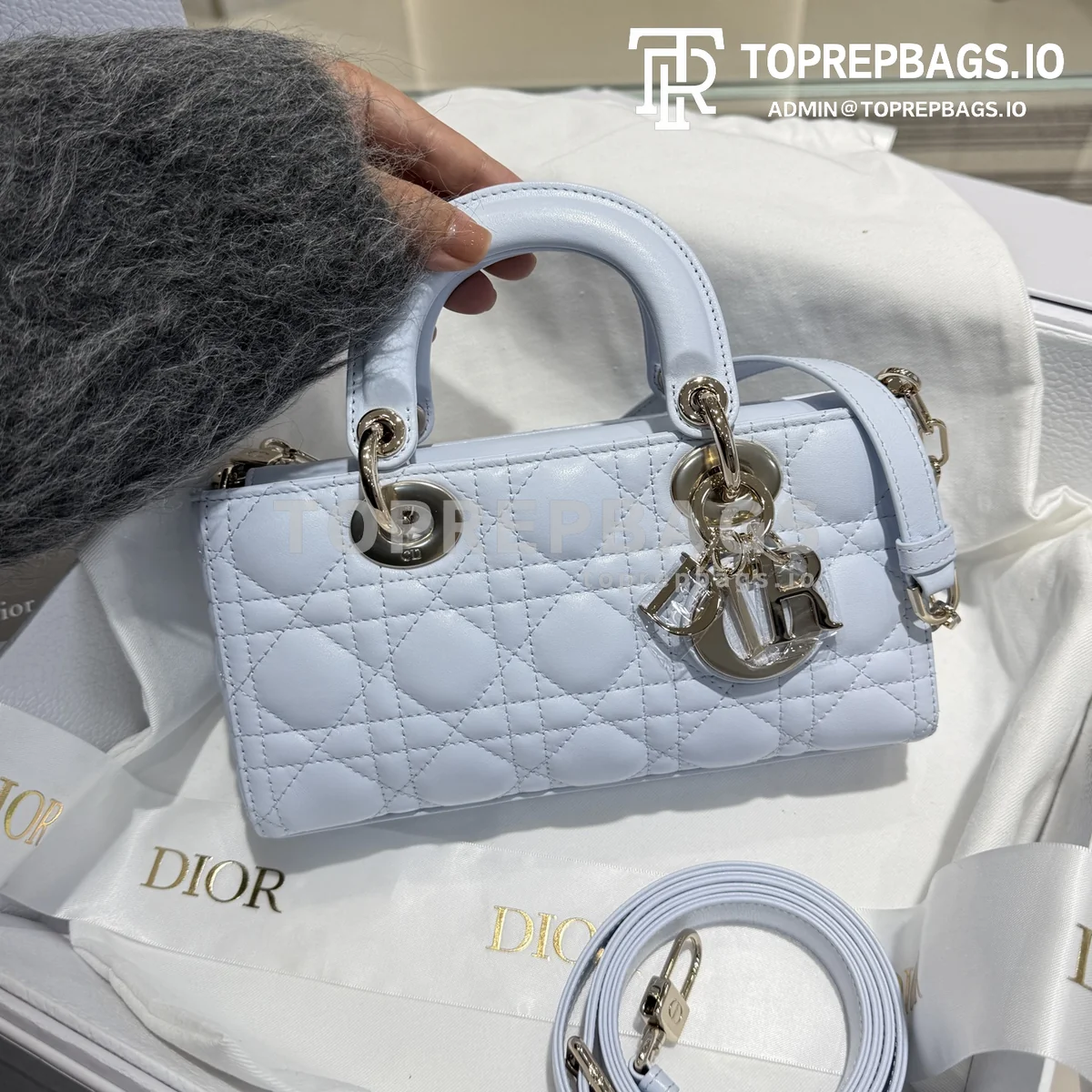 i1745301788441_8027_0_1 Dior D-Joy in Blue