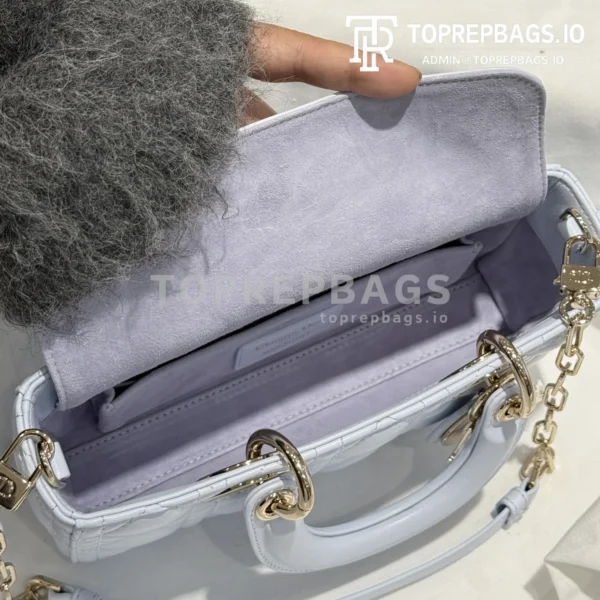 i1745301790238_4396_0_7 Dior D-Joy in Blue