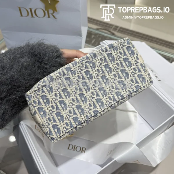i1745741900264_1137_0_7 Dior Diorstar Hobo in Blue