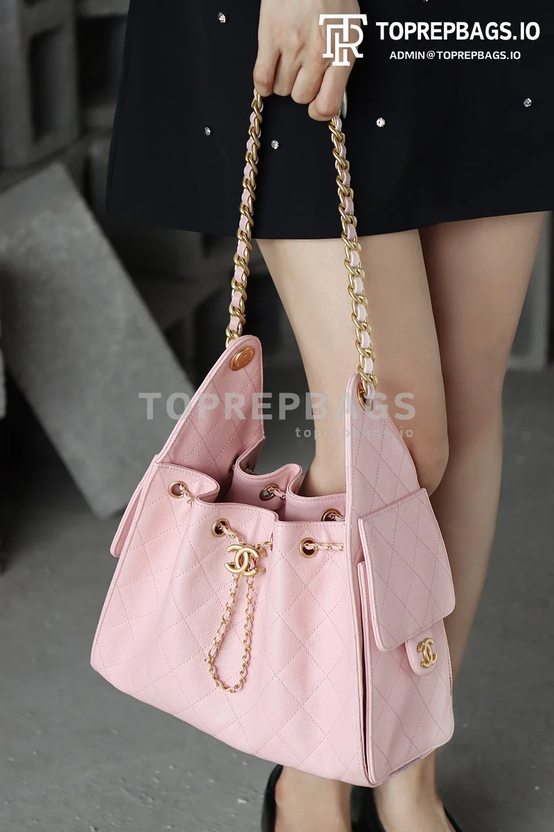 i1746423574918_5920_0_2 Chanel 25 Bag Small Hobo in Pink