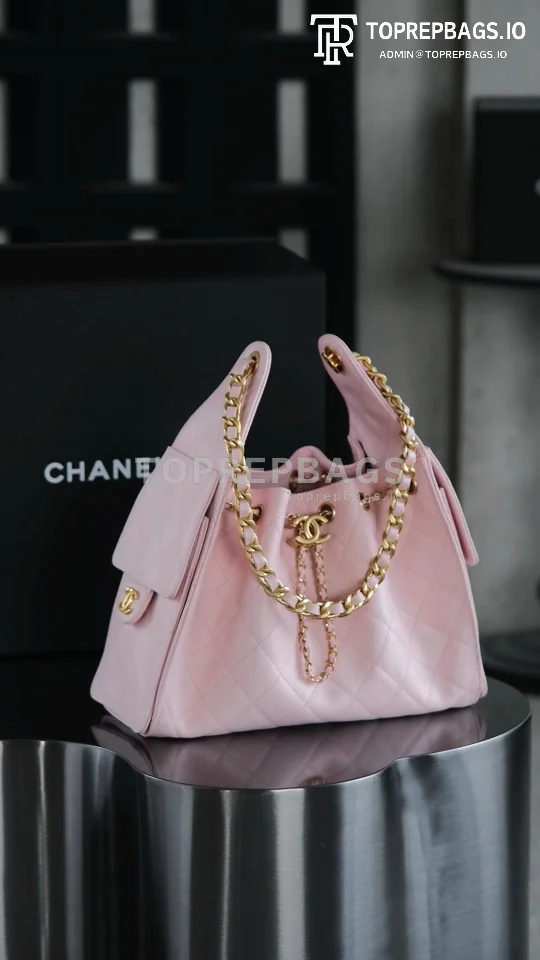 i1746423646522_9765_0_0 Chanel 25 Bag Small Hobo in Pink