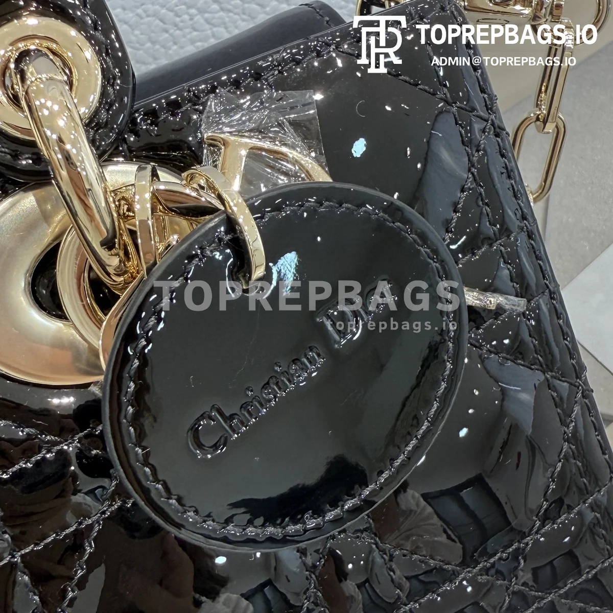 i1746604519587_7783_0_8 Dior D-Joy in Black
