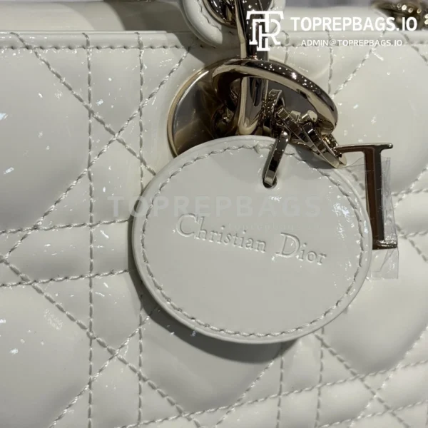 i1746697703923_4146_0_4 Dior D-Joy in White