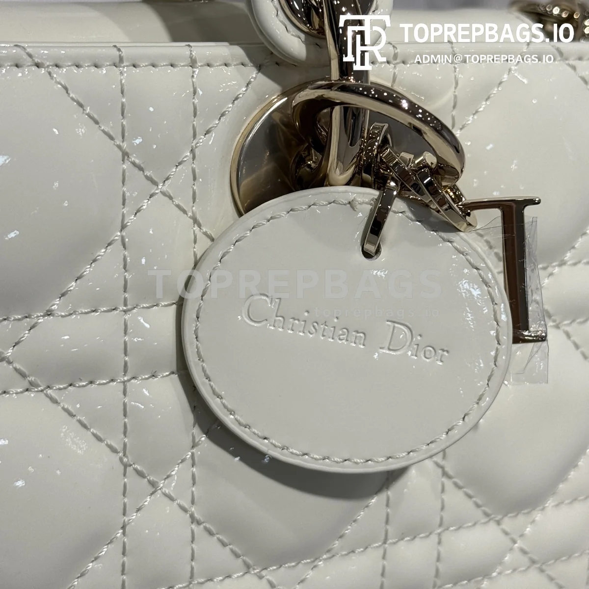 i1746697703923_4146_0_4 Dior D-Joy in White